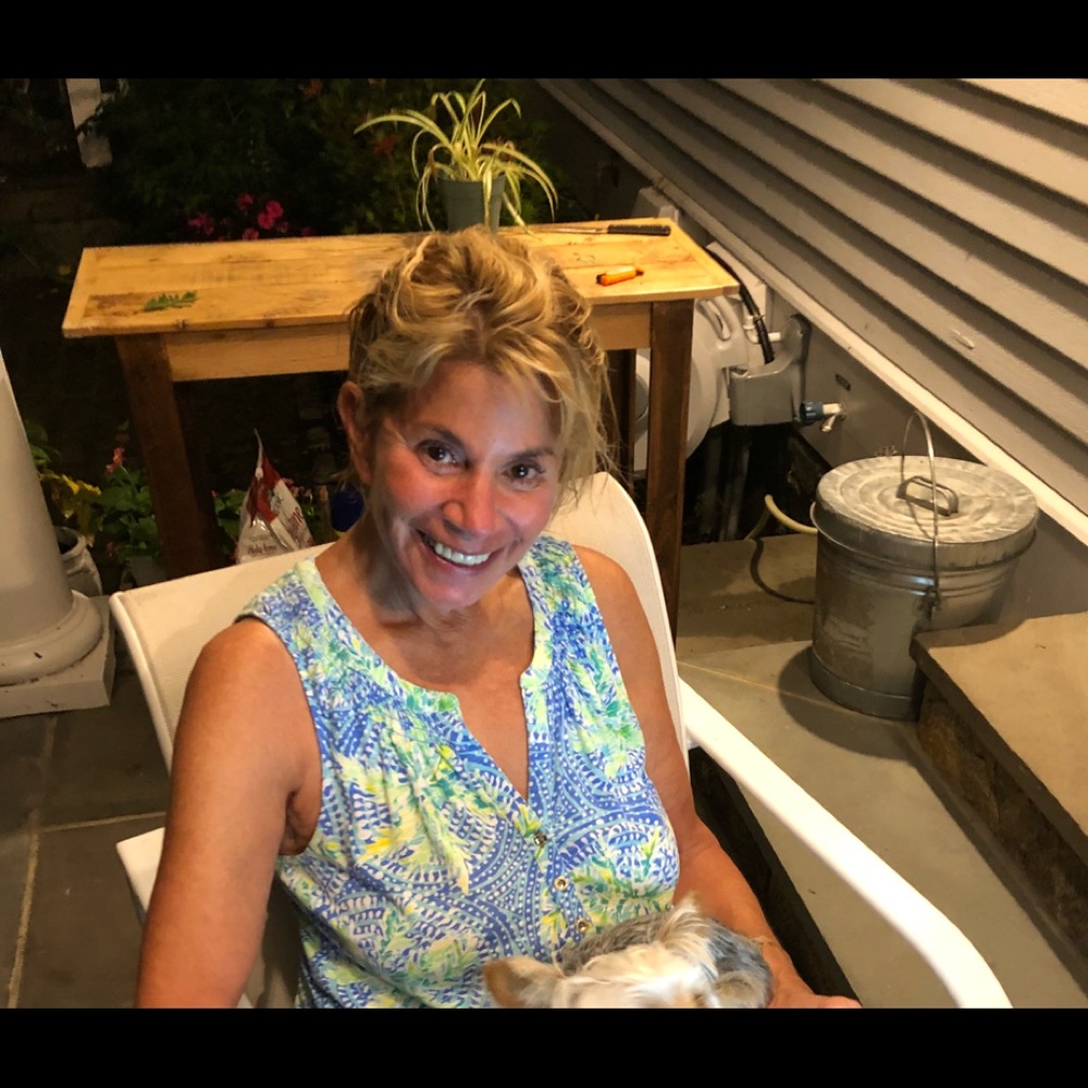 Meet your Posher, Amy